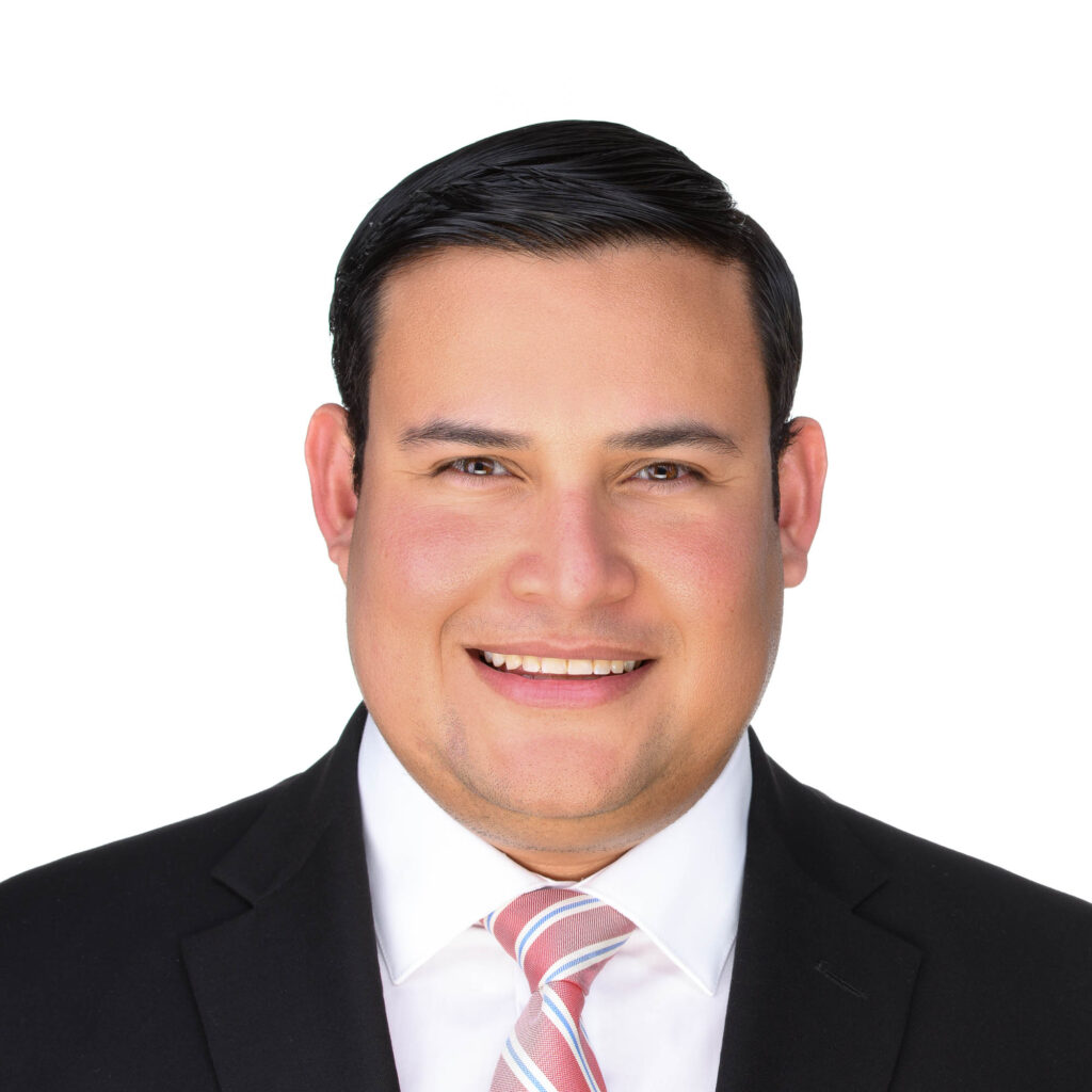 Washington DC headshot photographer on benefits of an updated headshot