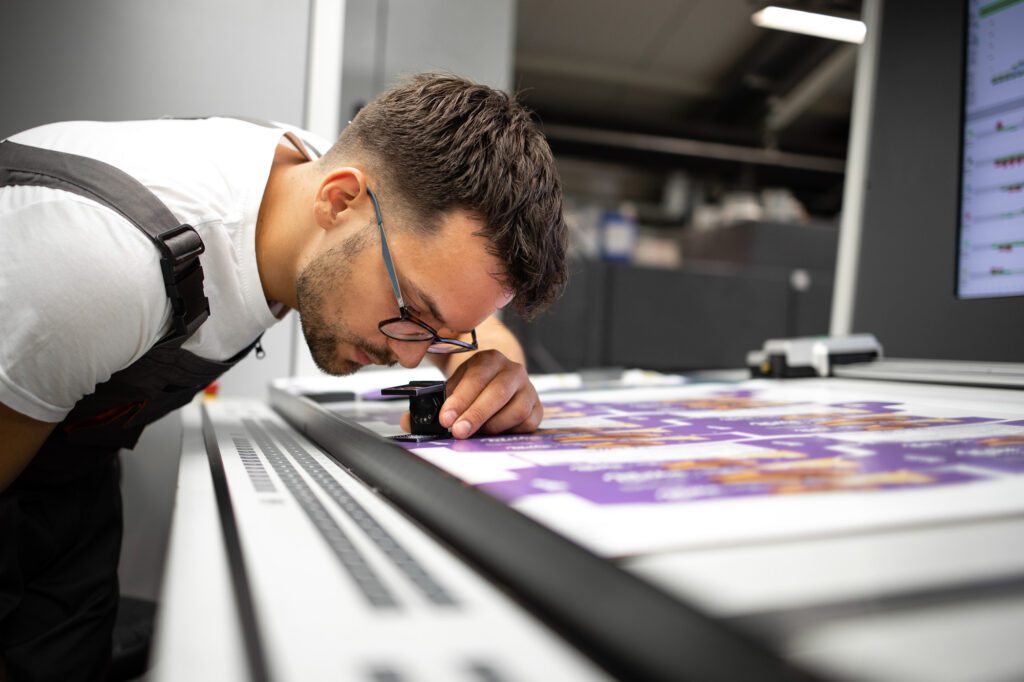 inspecting print | Lisa Maco Photography professional print lab inspecting print